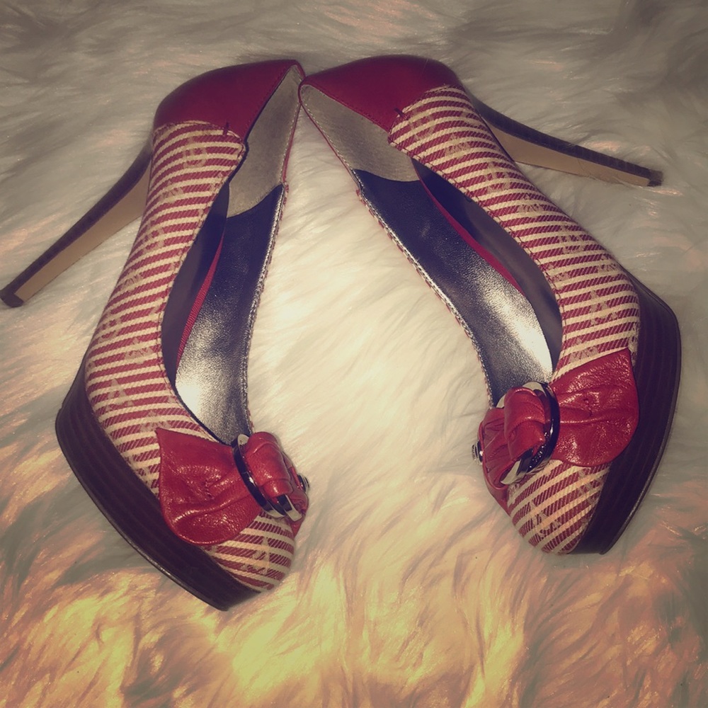 Guess heels